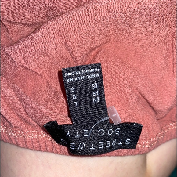 loose and lacey camisole - Picture 2 of 2